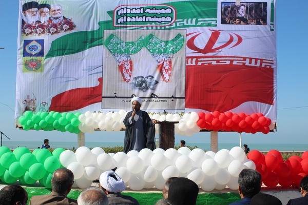 جشن سالروز پیروزی انقلاب اسلامی در دلوار برگزار شد جشن سالروز پیروزی انقلاب اسلامی در دلوار برگزار شد