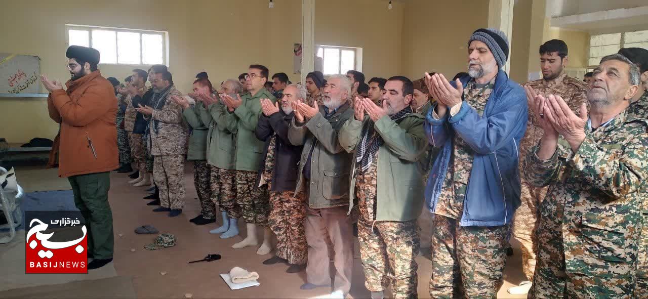 ارتقای توان رزمی بسیج تربتجام با دوره ۳۰ روزه تکمیلی ارتقای توان رزمی بسیج تربتجام با دوره ۳۰ روزه تکمیلی
