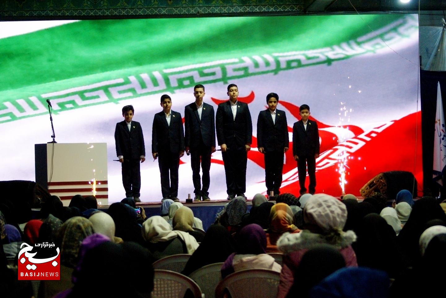 آغاز هجدهمین دوره لیگ علمی پایا - استان اصفهان آغاز هجدهمین دوره لیگ علمی پایا - استان اصفهان