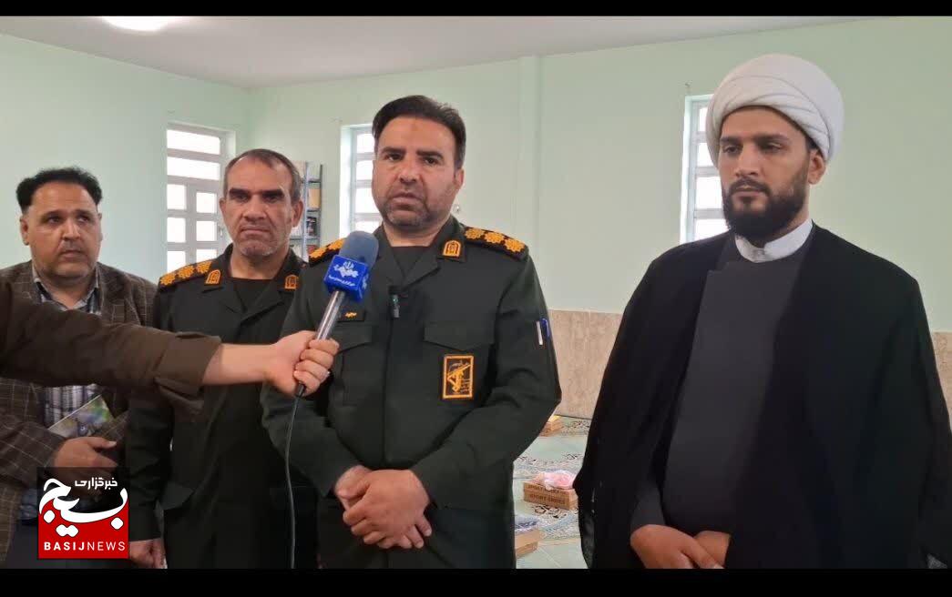 توزیع ۱۵۰ بسته حمایتی ویژه ماه مبارک رمضان و عید نوروز توزیع ۱۵۰ بسته حمایتی ویژه ماه مبارک رمضان و عید نوروز