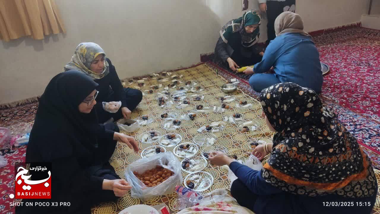 گسترده شدن سفره‌های کریمانه در تمامی مساجد شهر مهرگان