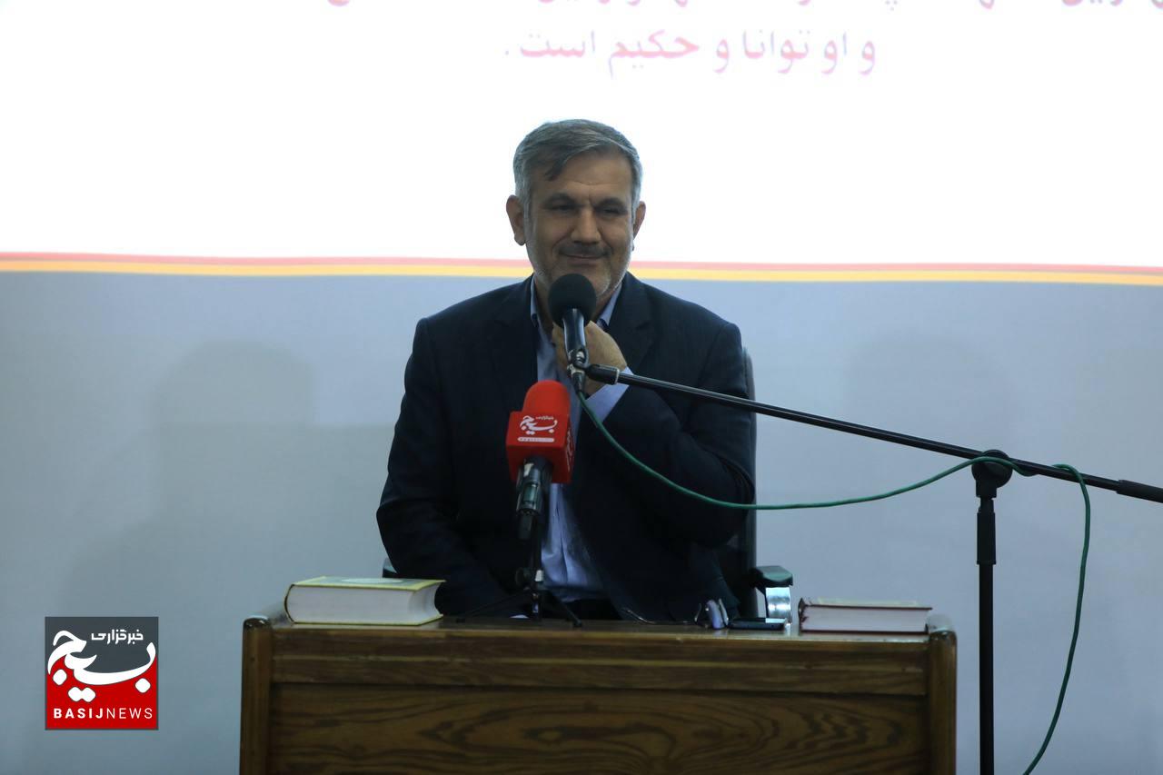 ضیافت افطاری کارکنان وظیفه سازمان بسیج مستضعفین