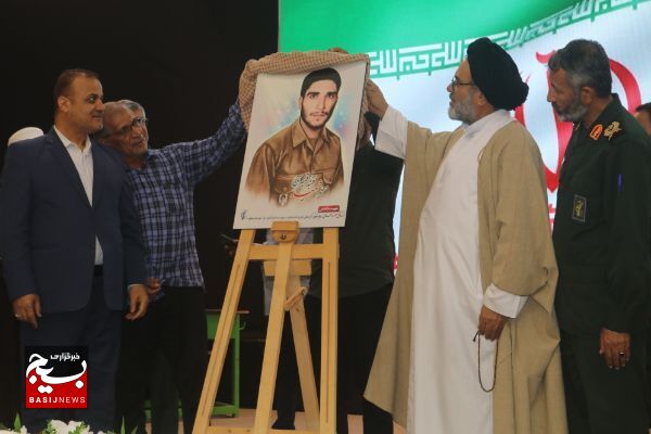 شهدا الگو‌های بی‌بدیل برای همه نسل‌ها و عصرها هستند