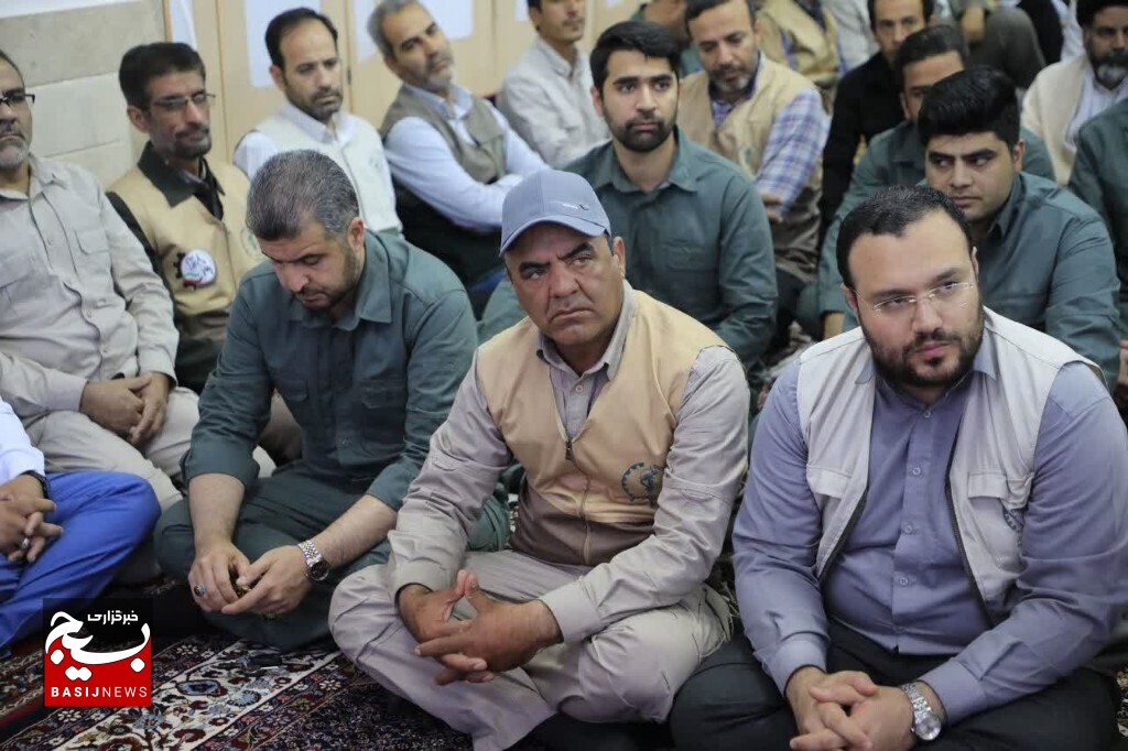 امروز فضای حاکم بر کشور با روحیه جهادی رو به جلو در حرکت است/ نگاه حرکتهای جهادی به سمت حل مسائل کلان کشور ارتقا یابد امروز فضای حاکم بر کشور با روحیه جهادی رو به جلو در حرکت است/ نگاه حرکتهای جهادی به سمت حل مسائل کلان کشور ارتقا یابد
