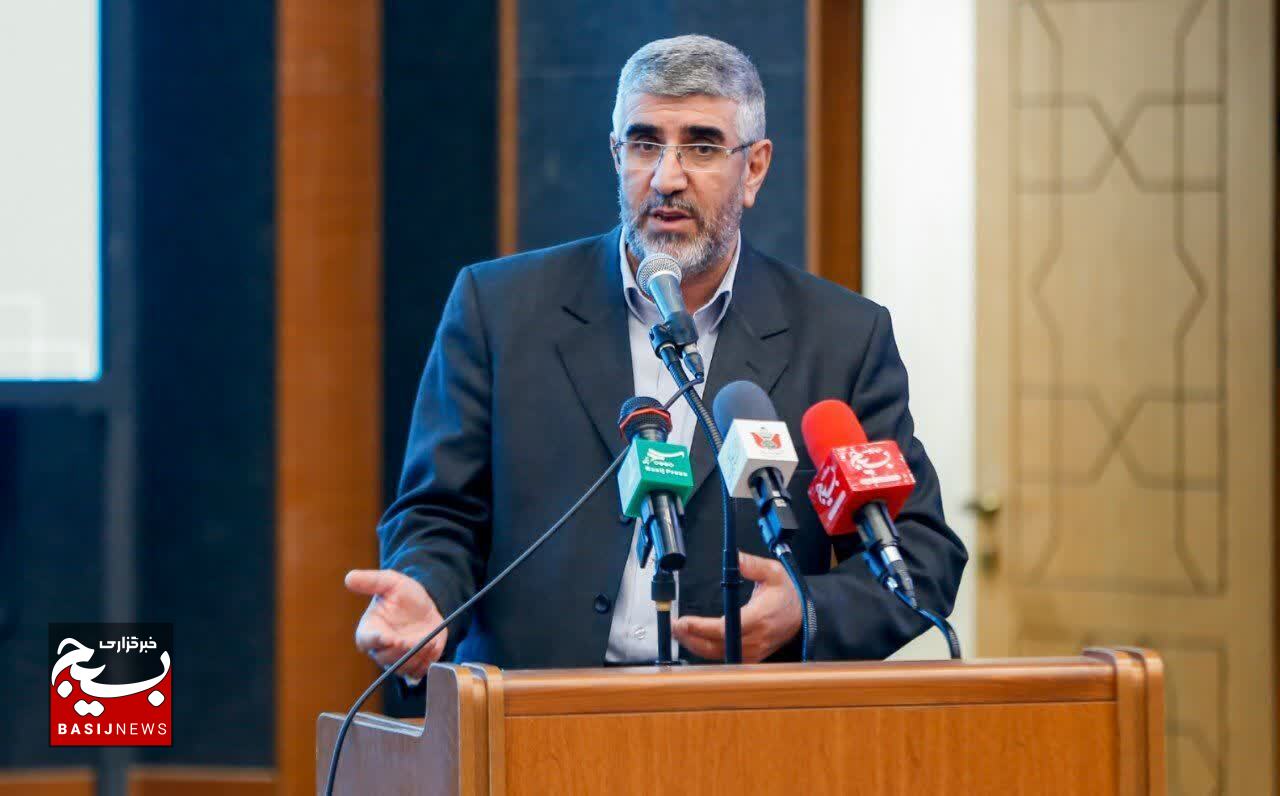 برپایی جشنواره ملی جهادگران باعث امیدآفرینی در جامعه میشود برپایی جشنواره ملی جهادگران باعث امیدآفرینی در جامعه میشود