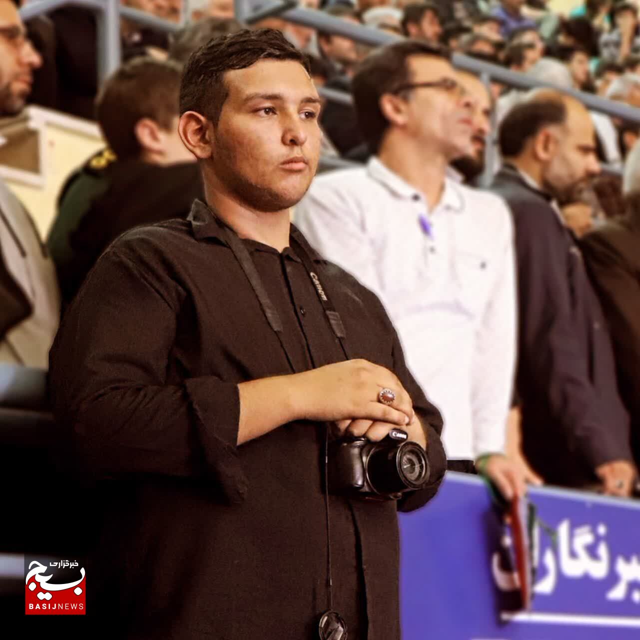 جهاد تبیین را تکلیف خود میدانیم و در این مسیر، از هیچ تلاشی دریغ نمیکنیم جهاد تبیین را تکلیف خود میدانیم و در این مسیر، از هیچ تلاشی دریغ نمیکنیم