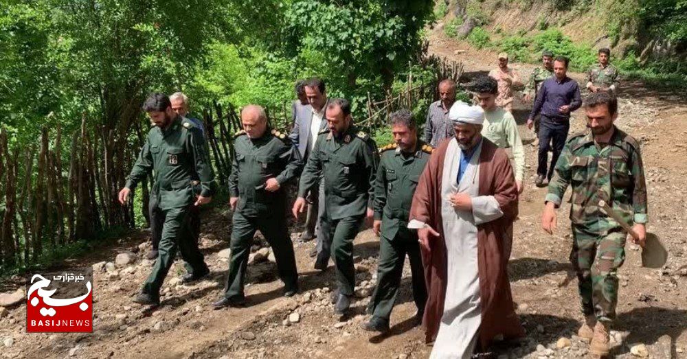 دیداربا خانواده شهید ،افتتاح و بازدید چند پروژه عمرانی دیداربا خانواده شهید ،افتتاح و بازدید چند پروژه عمرانی
