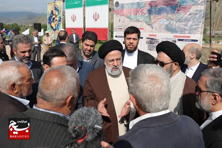 رئیسی: کریدور ارس باید با اراده ایرانی و آذربایجانی اجرایی شود رئیسی: کریدور ارس باید با اراده ایرانی و آذربایجانی اجرایی شود