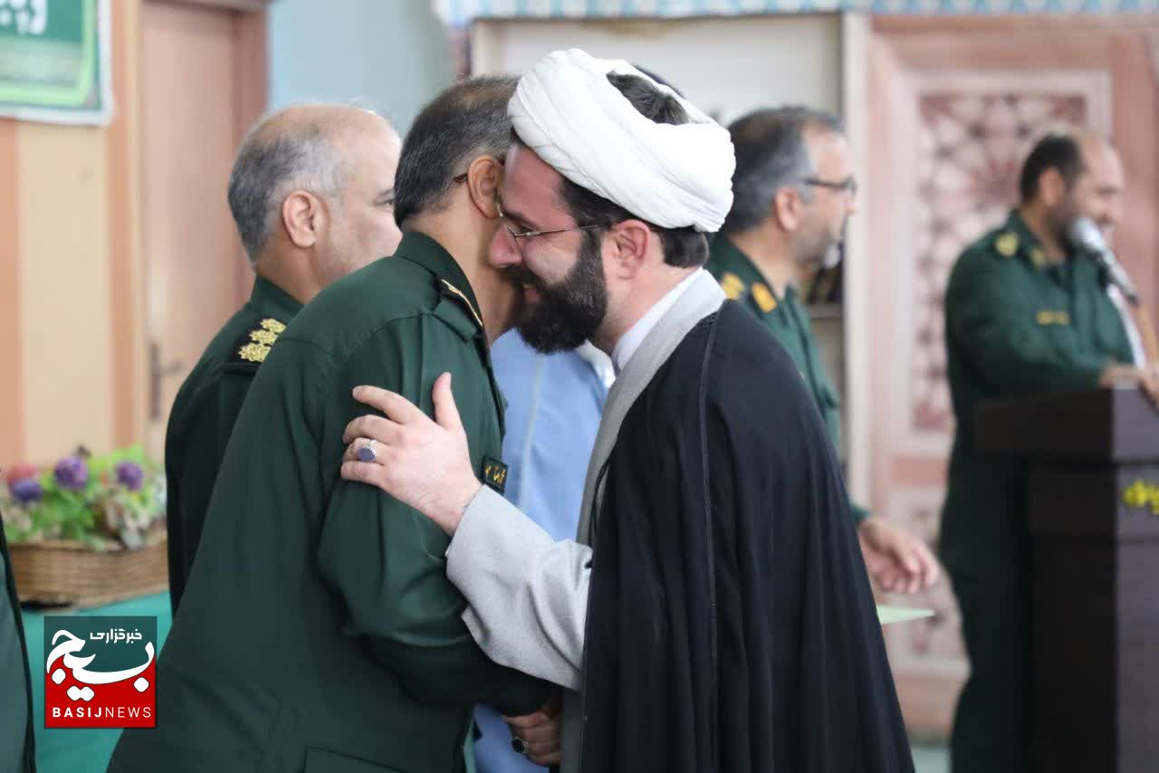 همایش بزرگداشت هفته عقیدتی سیاسی در سپاه قم برگزار شد همایش بزرگداشت هفته عقیدتی سیاسی در سپاه قم برگزار شد