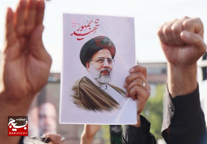 آیین عزاداری شهادت آیت الله رئیسی در مشگین شهر آیین عزاداری شهادت آیت الله رئیسی در مشگین شهر