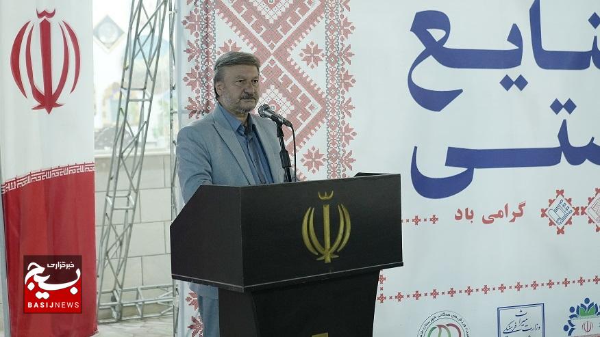 حفظ و صیانت در صنعت صنایع دستی با عزم جدی هنرمندان دنبال می‌شود