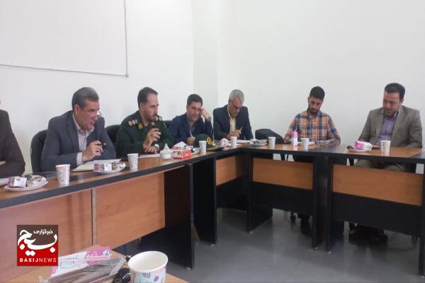 دولت سیزدهم ادبیات کشور را عوض کرد و بهترین کارها را انجام داد