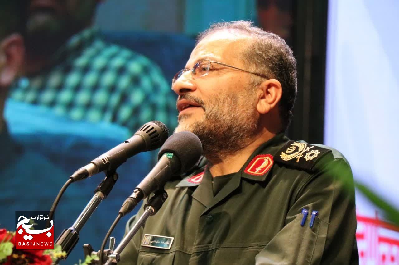 یادواره ملی شهدای رسانه در شاهین‌شهر