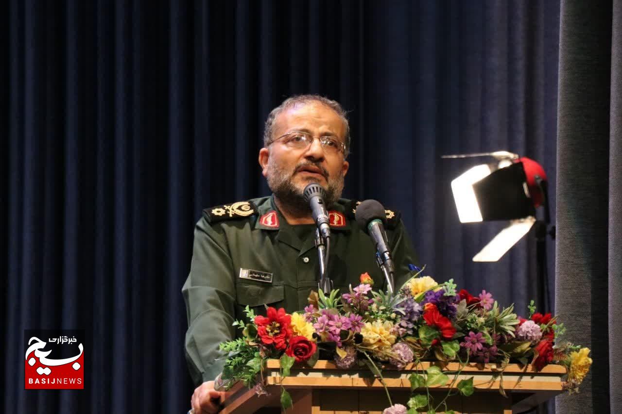 یادواره ملی شهدای رسانه در شاهین‌شهر