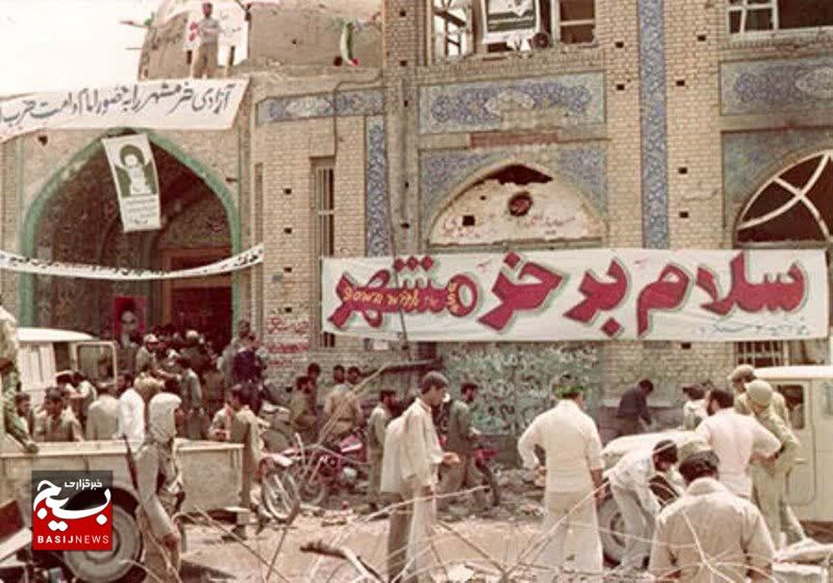  

سلام بر خرمشهر، بر سلحشورانی که جسم خود را سنگر کردند