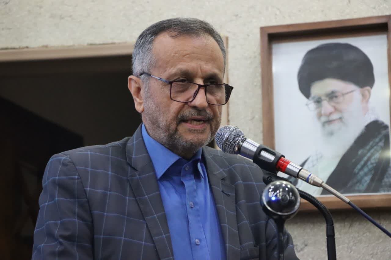 بسیج اساتید با روحیه جهادی رو به جلو حرکت می کند/بسیج یک فرهنگ و یک تفکر است بسیج اساتید با روحیه جهادی رو به جلو حرکت می کند/بسیج یک فرهنگ و یک تفکر است