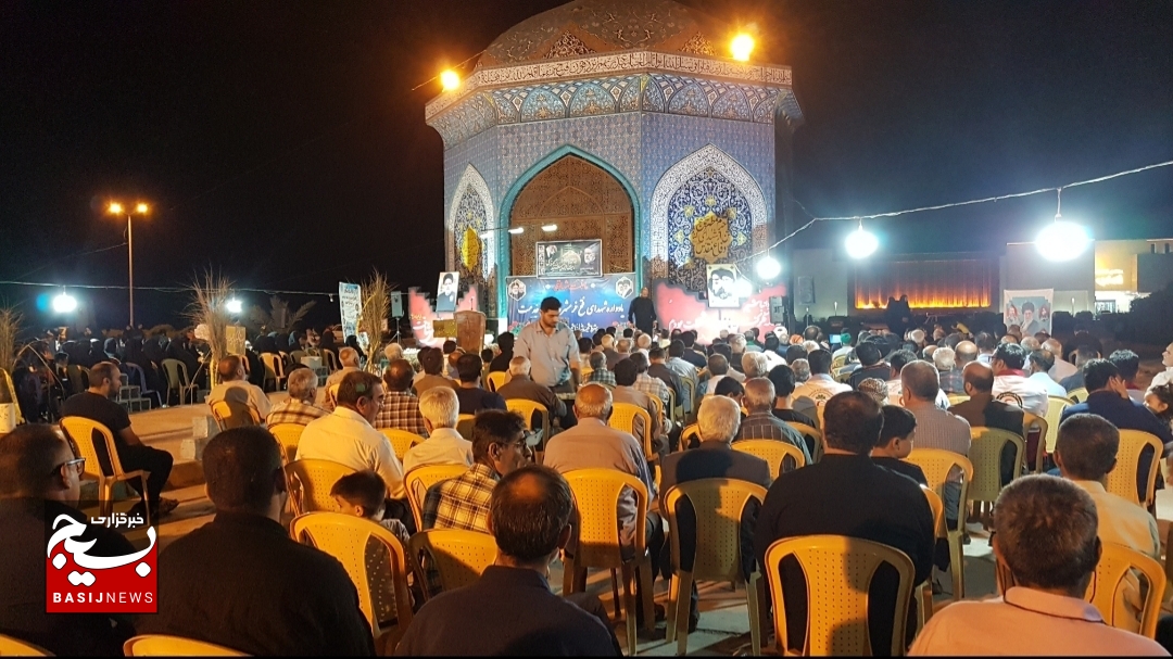 زنده نگه داشتن یاد شهداء نشانه عاقبت بخیر است