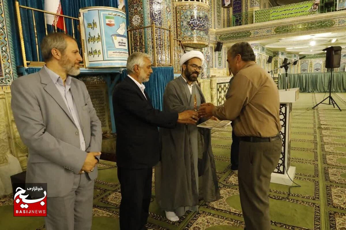 مقام مجنون و نکوداشت پیرغلامان حسینی