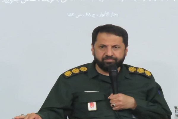 برپایی نمایشگاه اسوه در شمال غرب شیراز برپایی نمایشگاه اسوه در شمال غرب شیراز