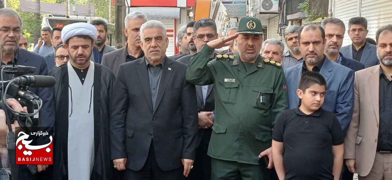 مراسم گلباران محل شهادت شهیدان انصاری (استاندار گیلان )و نورانی (معاون استاندار) مراسم گلباران محل شهادت شهیدان انصاری (استاندار گیلان )و نورانی (معاون استاندار)