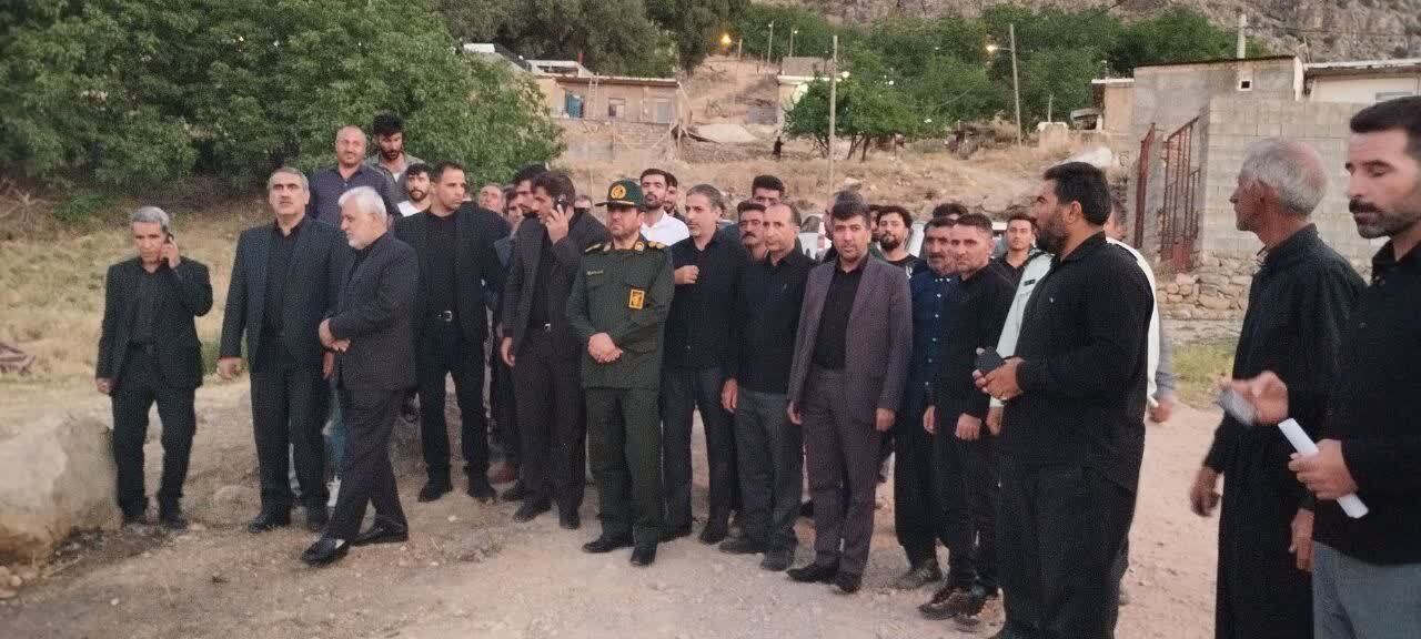 کلنگ زني مسجد امام حسين (ع) در روستاي گوهر گوش کلنگ زني مسجد امام حسين (ع) در روستاي گوهر گوش