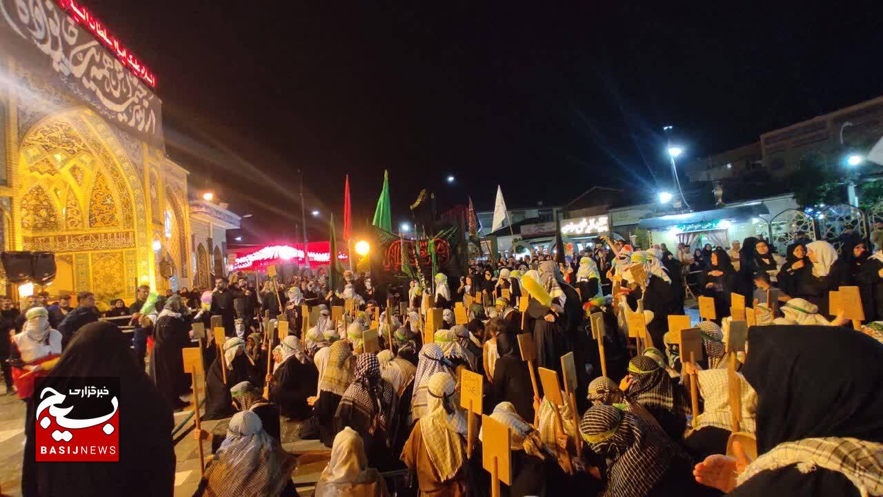 آئین نمادین به خاکسپاری شهدای کربلا در آستانه اشرفیه آئین نمادین به خاکسپاری شهدای کربلا در آستانه اشرفیه