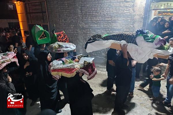 مراسم بنی اسد یا خنچهبران با قدمت بیش از ۱۲۰ سال در روستای تکه نهاوند مراسم بنی اسد یا خنچهبران با قدمت بیش از ۱۲۰ سال در روستای تکه نهاوند