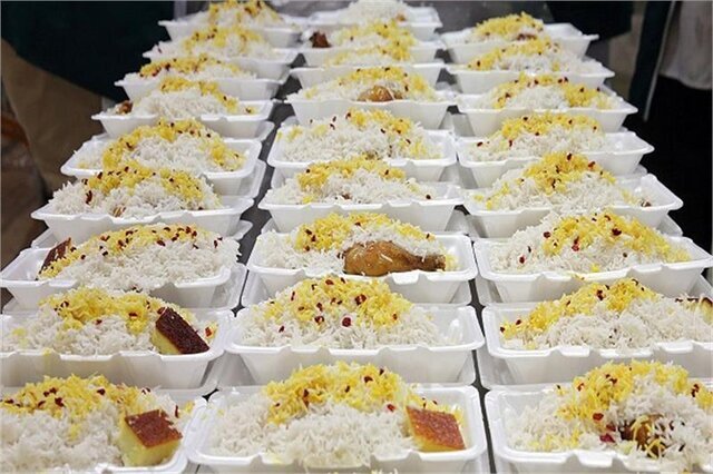 پخت و توزیع یک هزار پرس غذای گرم به مناسبت چهلم شهدای خدمت پخت و توزیع یک هزار پرس غذای گرم به مناسبت چهلم شهدای خدمت