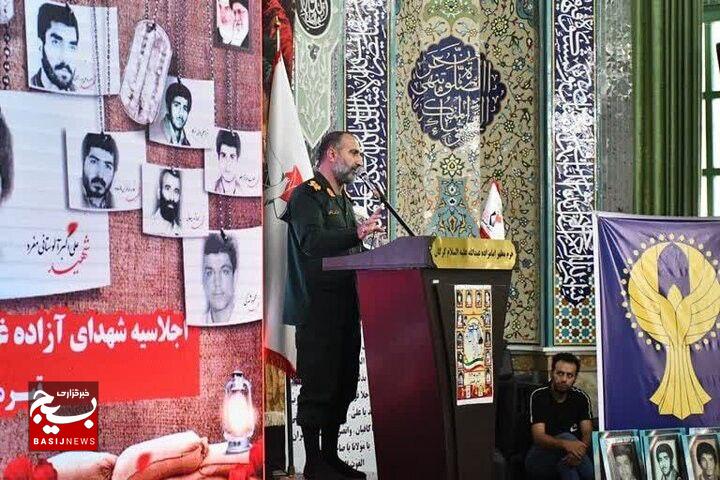 نقش آزادگان در پیروزی انقلاب اسلامی تبیین شود نقش آزادگان در پیروزی انقلاب اسلامی تبیین شود