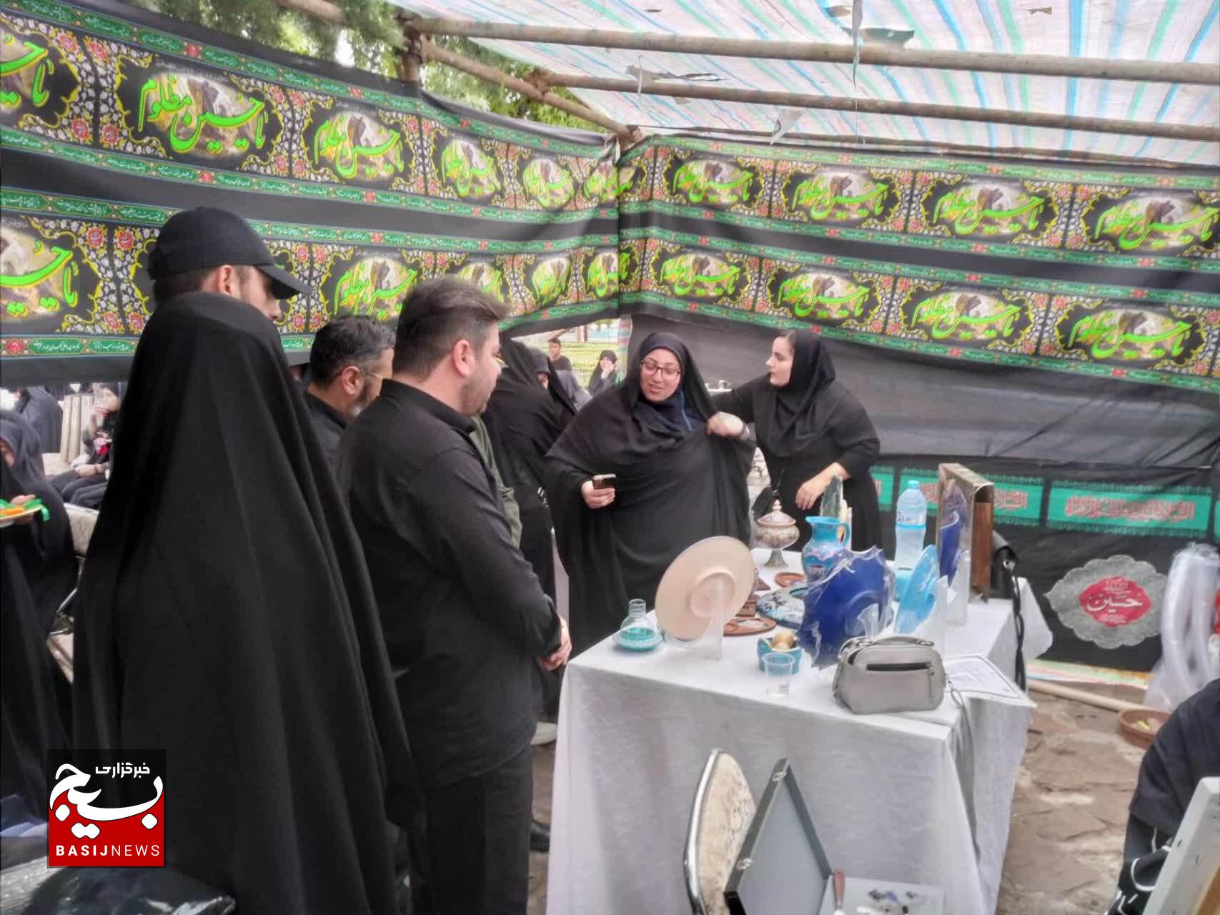 اجتماع بزرگ مدافعان حریم خانواده در آستارا اجتماع بزرگ مدافعان حریم خانواده در آستارا