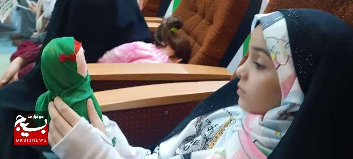 پویش جهانی فریاد عروسک ها کودکان لرستانی برگزارشد