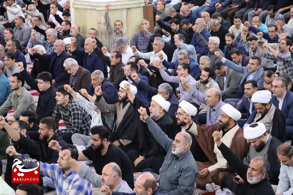 اجتماع مردمی گیلانیان در محکومیت جنایات رژیم صیهونیستی در ترور اسماعیل هنیه اجتماع مردمی گیلانیان در محکومیت جنایات رژیم صیهونیستی در ترور اسماعیل هنیه
