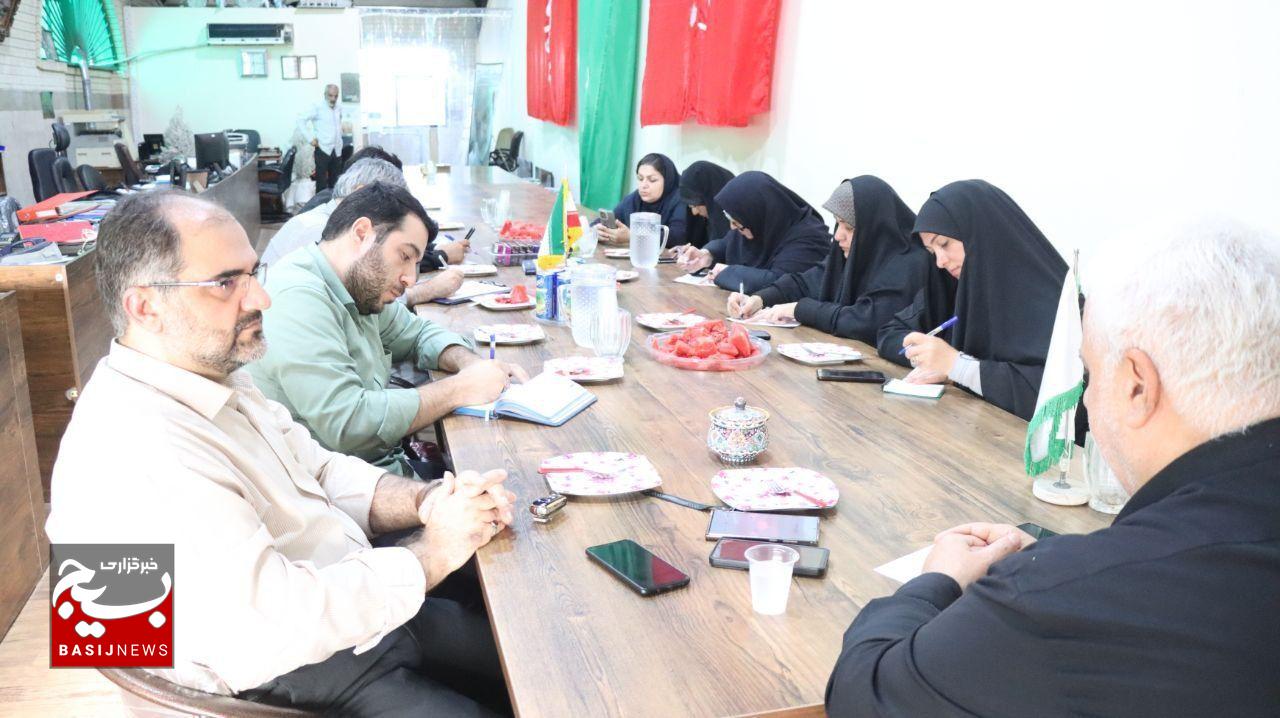 خدمات رایگان زائرسرای گیلانیها ویژه اربعین درکربلا خدمات رایگان زائرسرای گیلانیها ویژه اربعین درکربلا