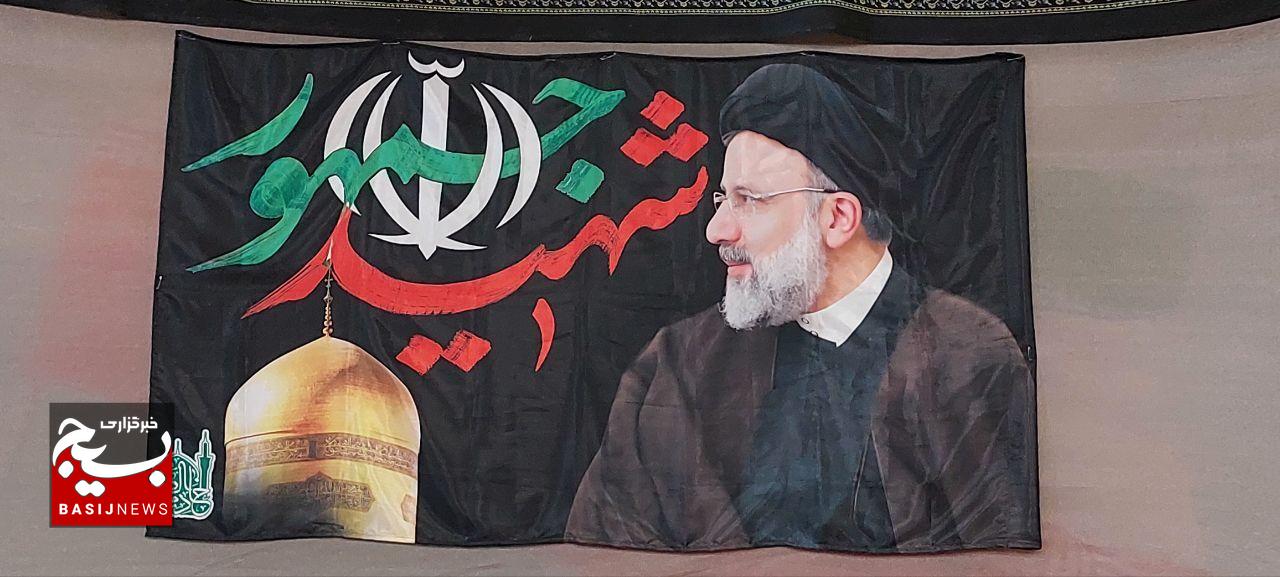 دوره آموزش و توانمندسازی سفیران مهر رضوی در جوار شهدای گمنام دوره آموزش و توانمندسازی سفیران مهر رضوی در جوار شهدای گمنام