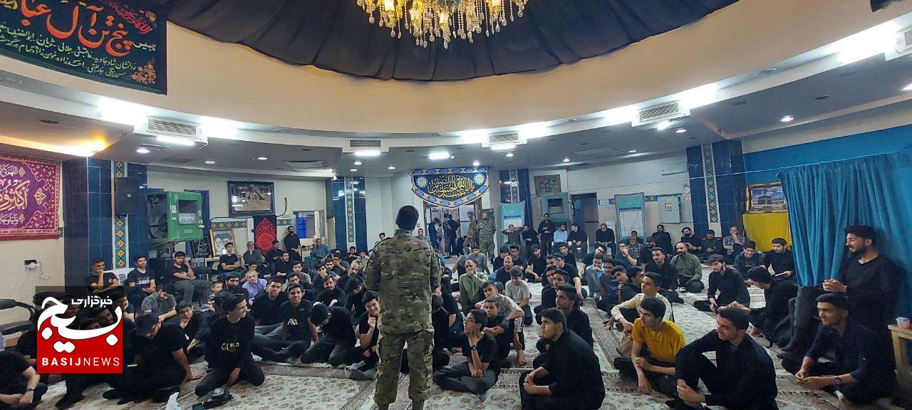 دوره آموزشی بکارگیری شوکر و افشانه فلفل ویژه بسیجیان مشهدی برگزار شد دوره آموزشی بکارگیری شوکر و افشانه فلفل ویژه بسیجیان مشهدی برگزار شد