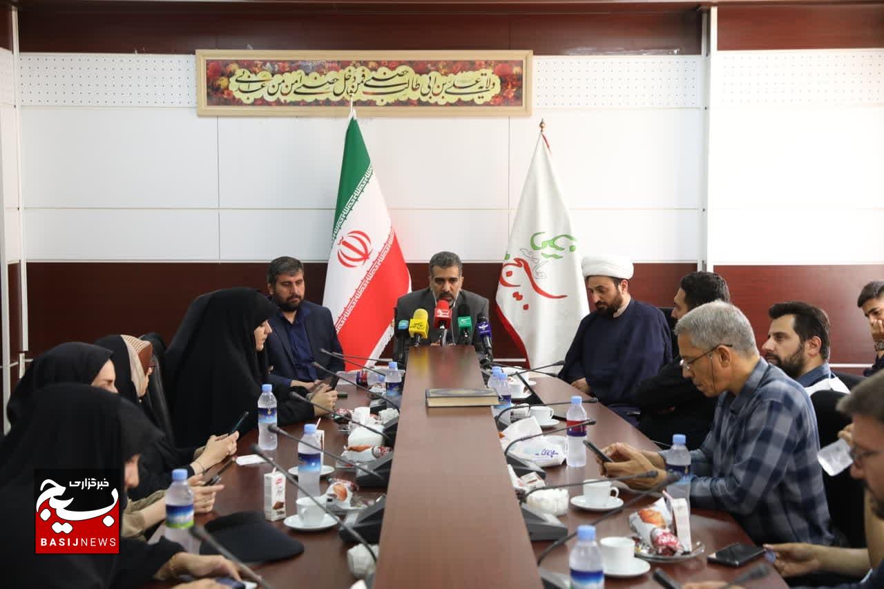 نشست خبری مسئول سازمان بسیج جامعه پزشکی با محوریت تشریح برنامه‌های این سازمان به مناسبت اربعین حسینی