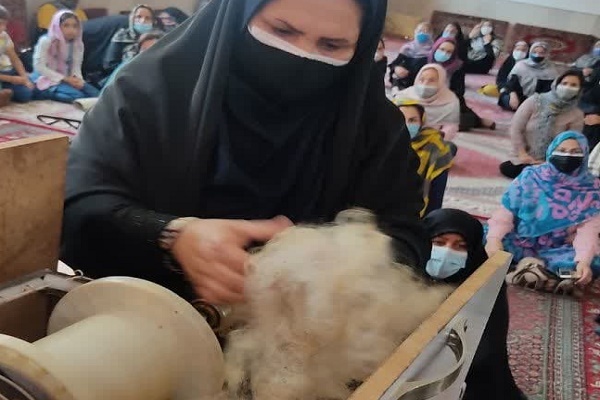 کمر همت بسیجیان خیر برای اشتغالزایی کمر همت بسیجیان خیر برای اشتغالزایی