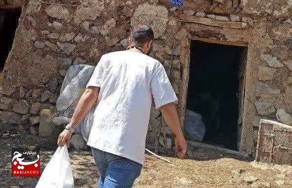 بالغ بر ۴۰۰۰ راس دام سبک وسنگین درییلاقات استان گیلان ویزیت رایگان شدند بالغ بر ۴۰۰۰ راس دام سبک وسنگین درییلاقات استان گیلان ویزیت رایگان شدند