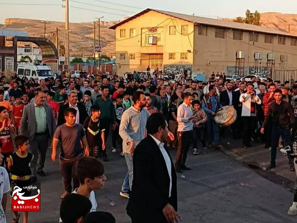 آیین استقبال از قهرمان پارالمپیک پاریس در پلدختر + تصاویر آیین استقبال از قهرمان پارالمپیک پاریس در پلدختر + تصاویر