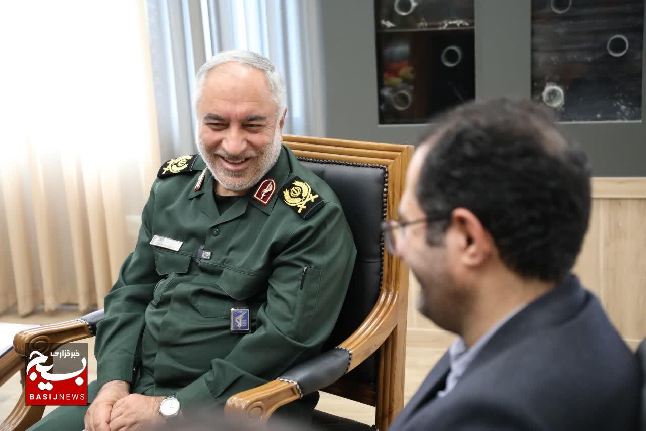 آمادگی کامل سپاه استان برای همکاری با دانشگاه علوم پزشکی بیرجند در جهت پیشبرد اهداف حوزه سلامت در خراسان جنوبی آمادگی کامل سپاه استان برای همکاری با دانشگاه علوم پزشکی بیرجند در جهت پیشبرد اهداف حوزه سلامت در خراسان جنوبی