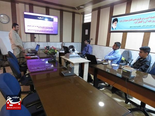 کارگاه آموزش خبرنویسی در بندر کنگان برگزار شد کارگاه آموزش خبرنویسی در بندر کنگان برگزار شد