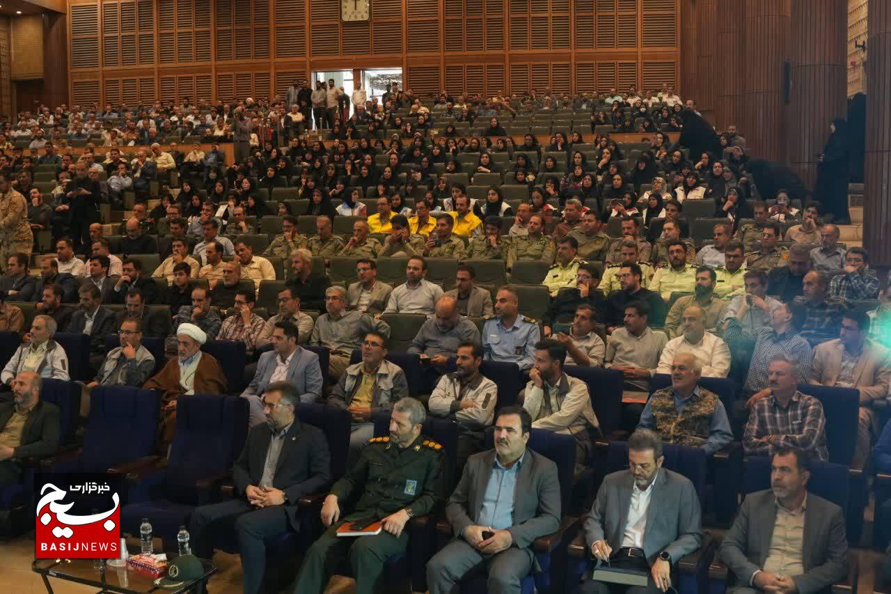 برگزاری دوازدهمین یادواره شهدای کارمند استان قزوین