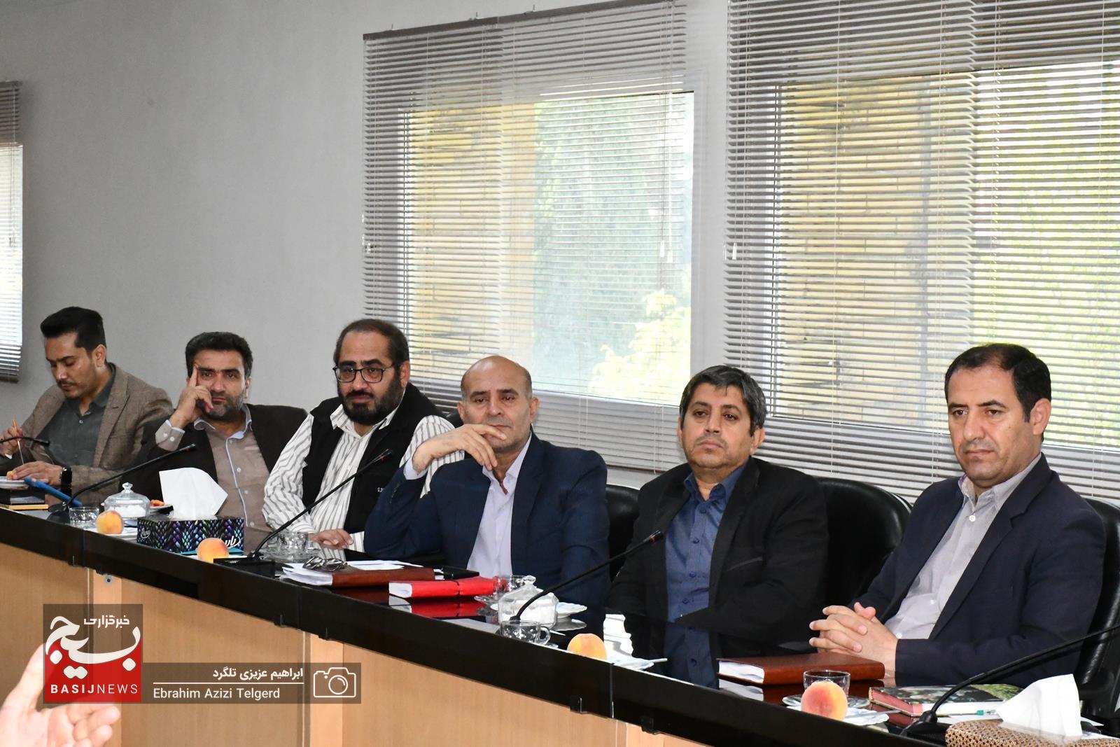 دیدار مسئولان سپاه فتح با مدیرکل جدید صدا و سیما/ تعامل سازنده سپاه فتح و شبکه دنا در آستانه برگزاری کنگره ملی 2000 شهید کهگیلویه و بویراحمد