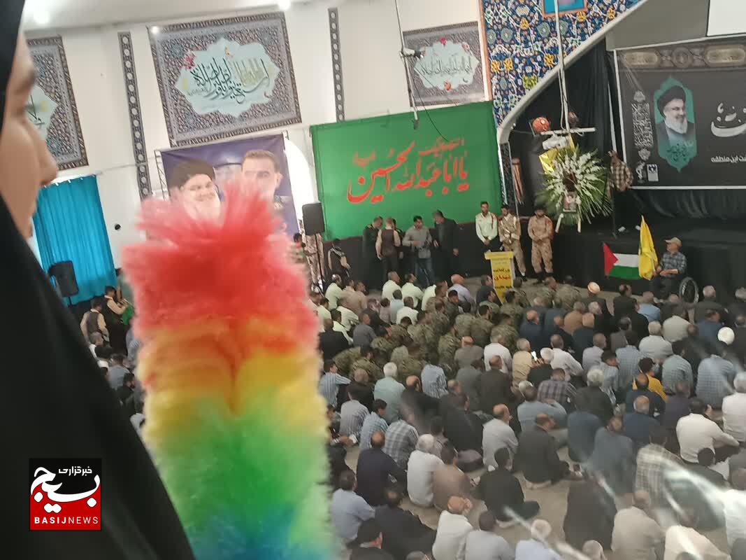 برگزاری مراسم گرامیداشت شهید سید نصرالله و سردار شهید نیلفروشان در حسینیه ثار الله خرم آباد برگزاری مراسم گرامیداشت شهید سید نصرالله و سردار شهید نیلفروشان در حسینیه ثار الله خرم آباد