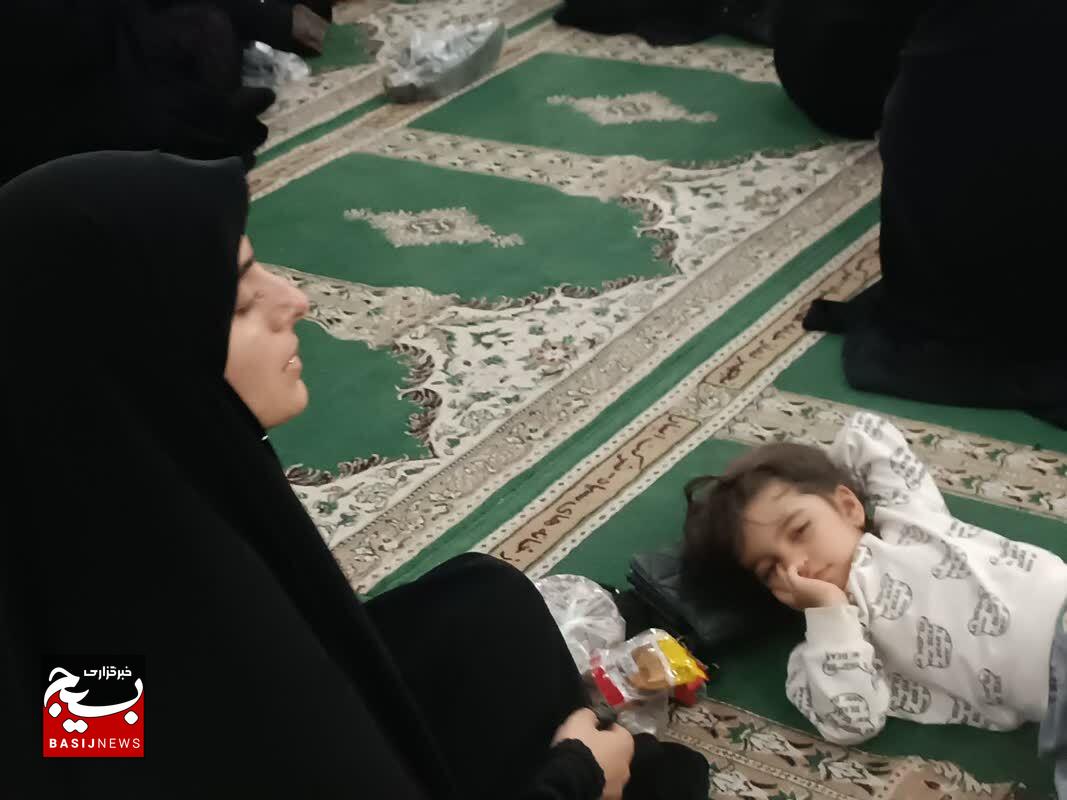 برگزاری مراسم گرامیداشت شهید سید نصرالله و سردار شهید نیلفروشان در حسینیه ثار الله خرم آباد برگزاری مراسم گرامیداشت شهید سید نصرالله و سردار شهید نیلفروشان در حسینیه ثار الله خرم آباد