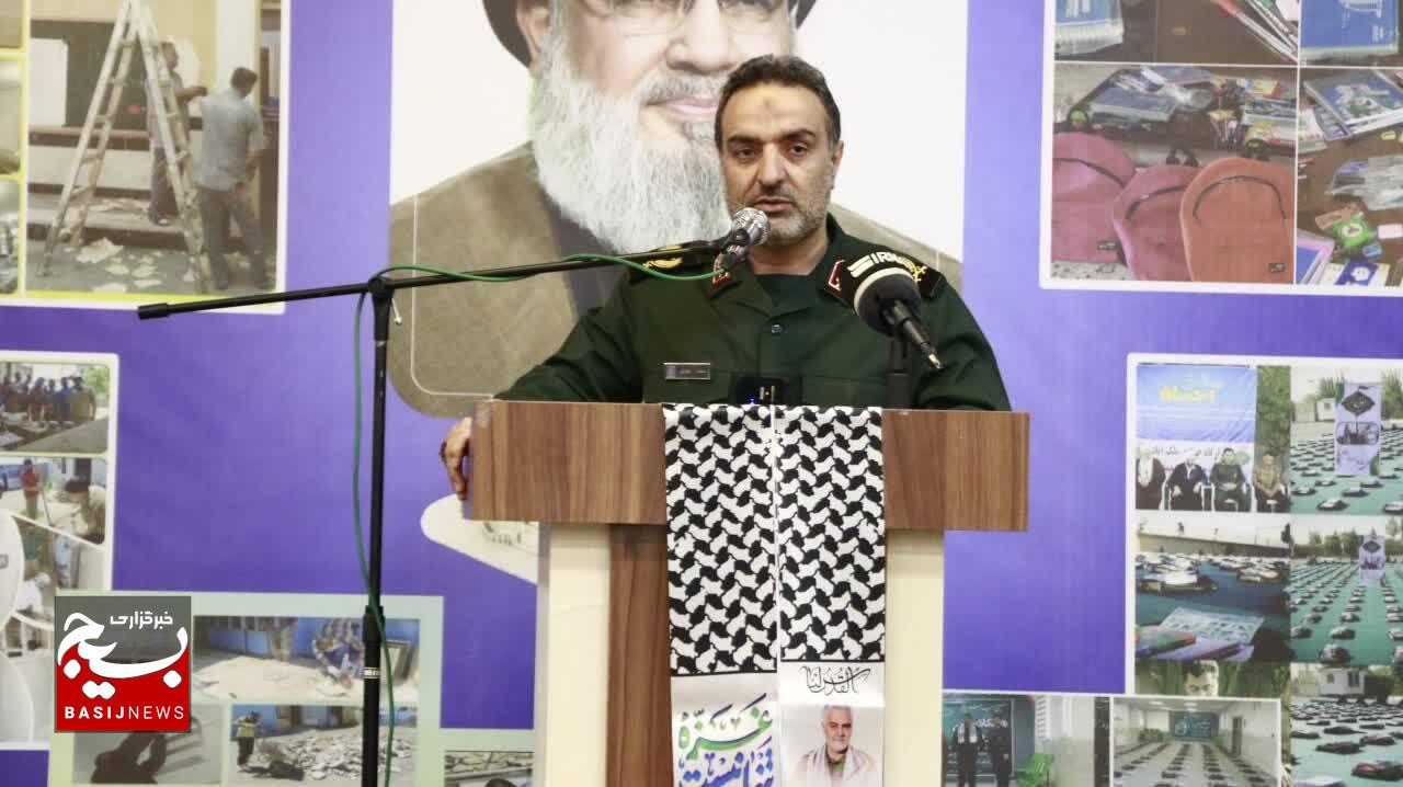 تاریخ نشان داده خون بر شمشیر پیروز خواهد شد تاریخ نشان داده خون بر شمشیر پیروز خواهد شد