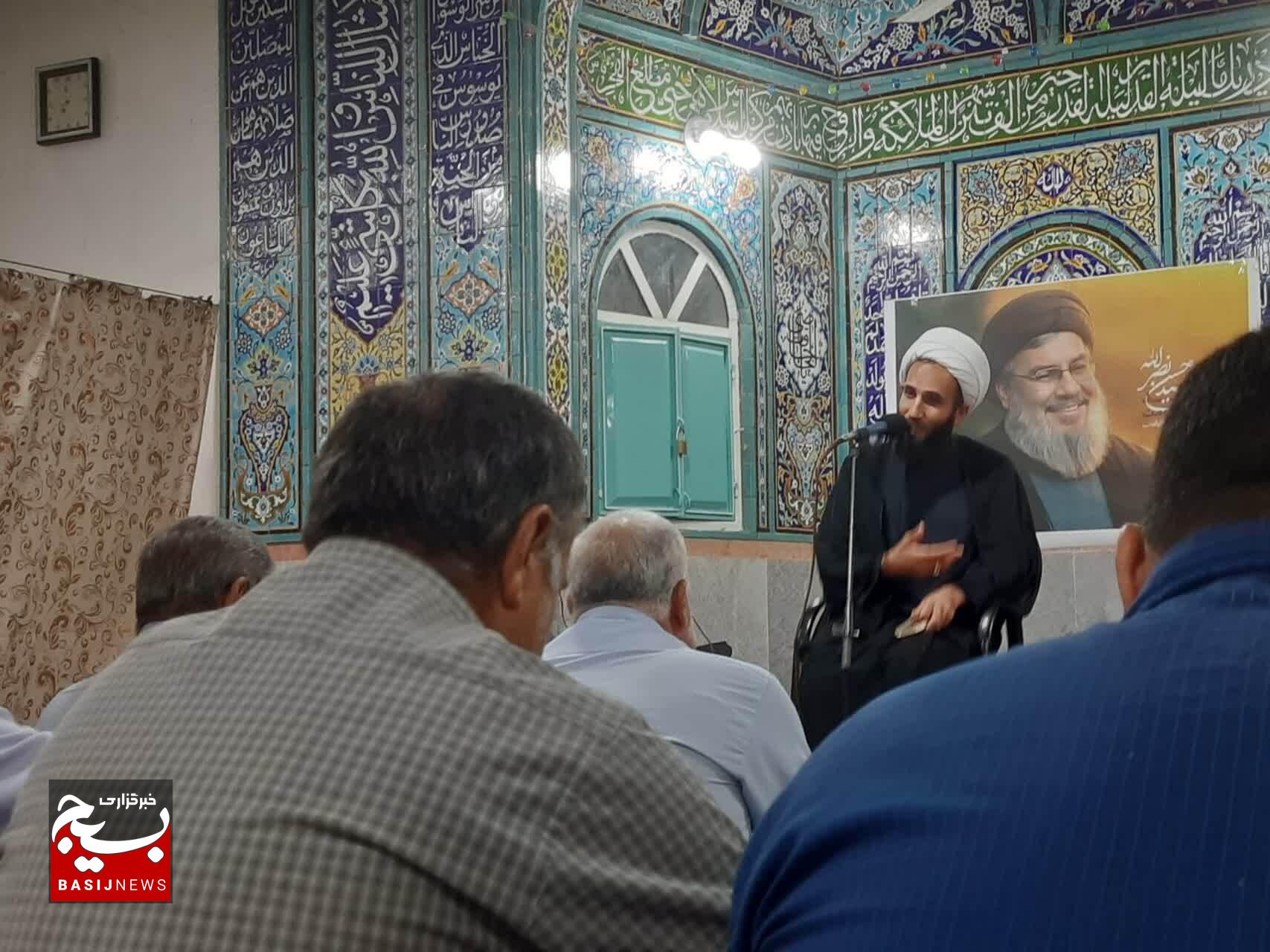 مراسم بزرگداشت شهدای مقاومت به همراه ایستگاه صلواتی در گتوند(گزارش تصویری ) مراسم بزرگداشت شهدای مقاومت به همراه ایستگاه صلواتی در گتوند(گزارش تصویری )