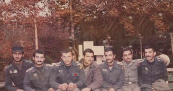 سرنوشت مملکت به دست شما مسئولین است کاری نکنید که مردم از شما ناراحت شوند. سرنوشت مملکت به دست شما مسئولین است کاری نکنید که مردم از شما ناراحت شوند.