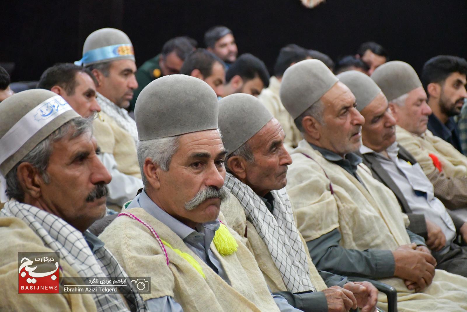تجلیل از برترین های جشنواره مالک اشتر ناحیه مقاومت بسیج عشایر در یاسوج تجلیل از برترین های جشنواره مالک اشتر ناحیه مقاومت بسیج عشایر در یاسوج