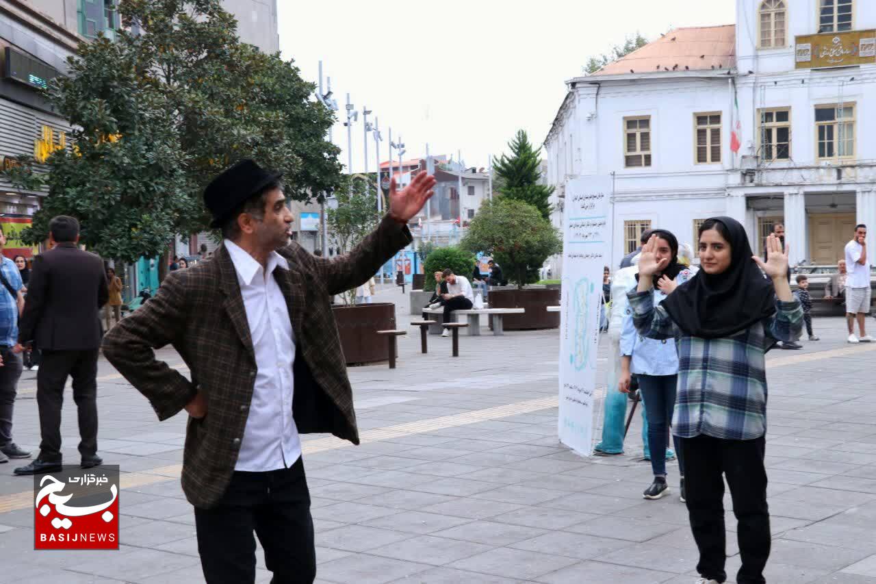 اجرای پانزدهمین جشنواره تئاتر بسیج گیلان اجرای پانزدهمین جشنواره تئاتر بسیج گیلان